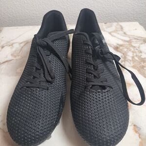 Brava Soccer Adult Super Goal Turf Men’s Size 8 D Shoes